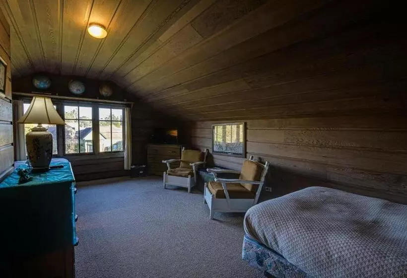 Retkeilymaja The Captains Quarters