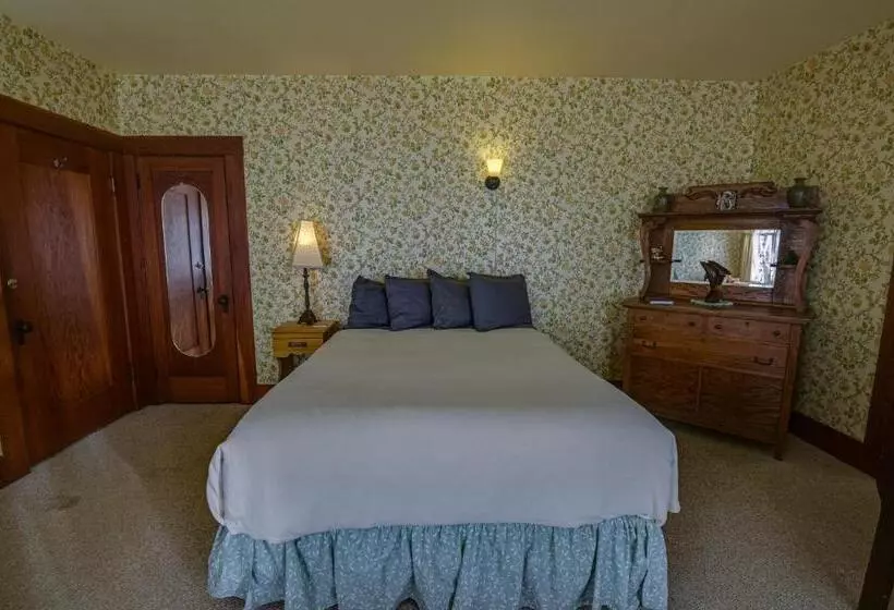 Retkeilymaja The Captains Quarters