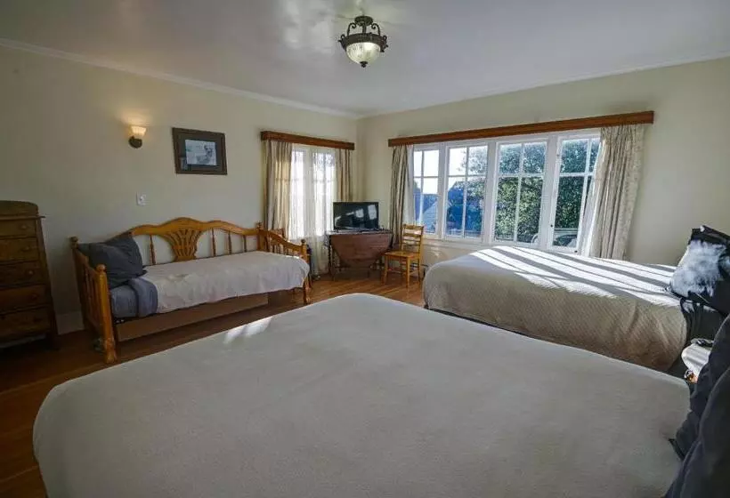 Retkeilymaja The Captains Quarters