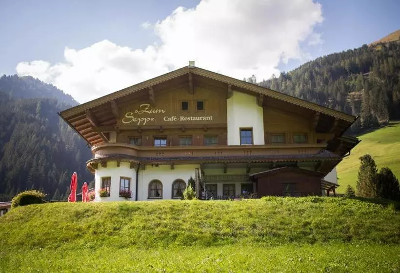 ユースホステル Zum Sepp