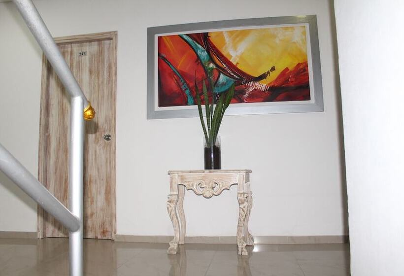 هتل Ibiza Cartagena