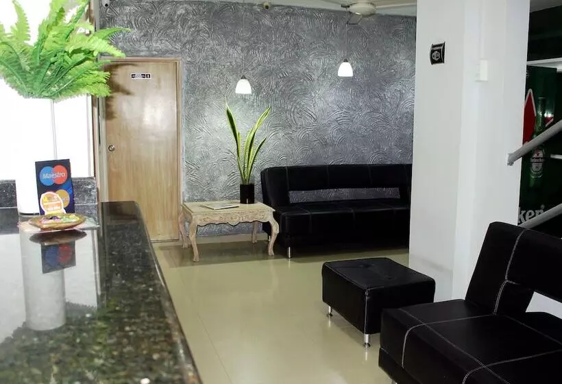 هتل Ibiza Cartagena