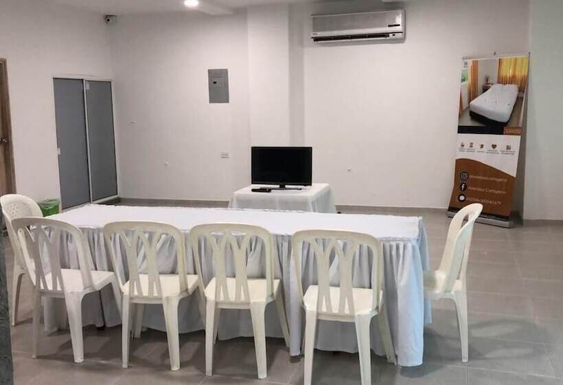 هتل Ibiza Cartagena