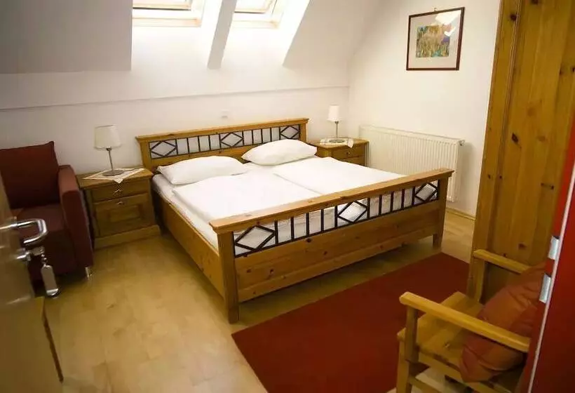 Hotelli Remushof Jagschitz