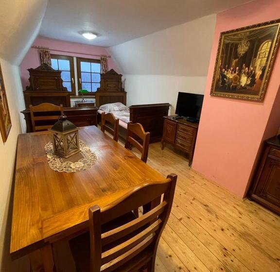 ペンション Hepnarova Bouda