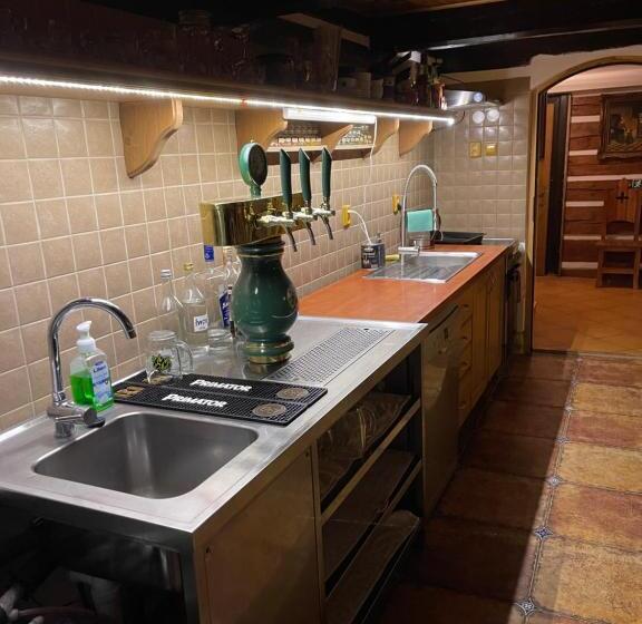 ペンション Hepnarova Bouda