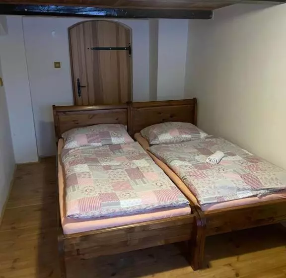 Majatalo Hepnarova Bouda