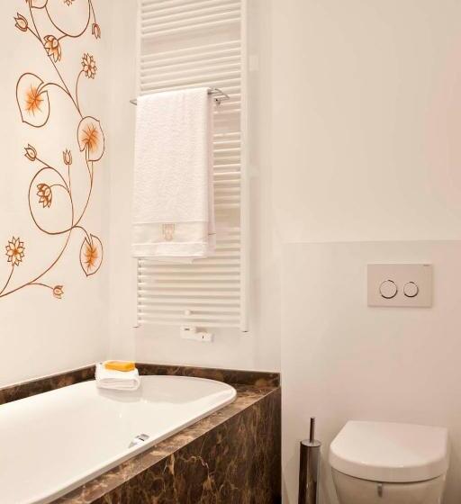 پانسیون Lozerkasteel