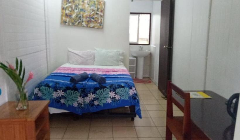 پانسیون Olivias Accommodation