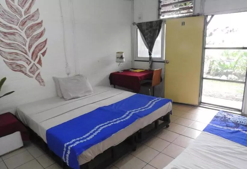 پانسیون Olivias Accommodation