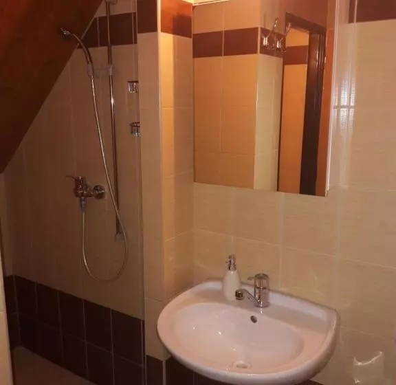 Majatalo Penzión Jánošíkova Krčma