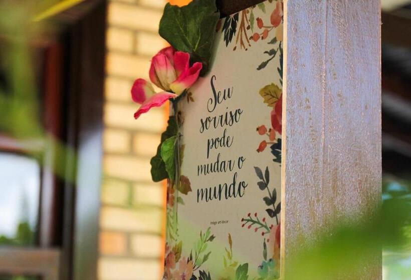 Pension Pousada Oceanas Frente Mar Estaleiro