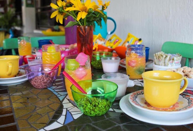 Pension Pousada Oceanas Frente Mar Estaleiro