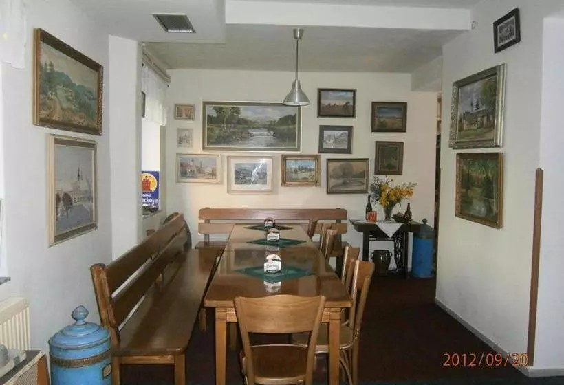 Majatalo S Restaurací Splávek