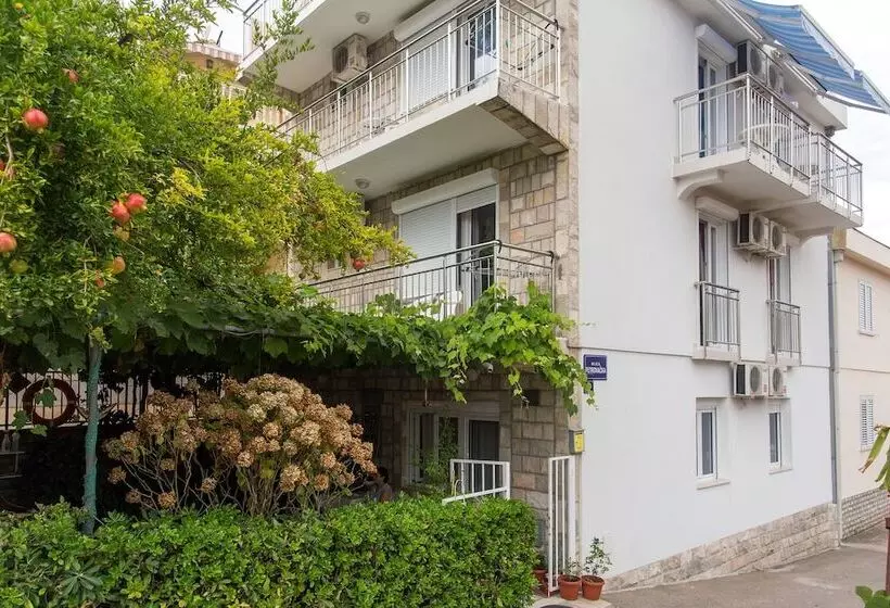 پانسیون Guest House Vucicevic