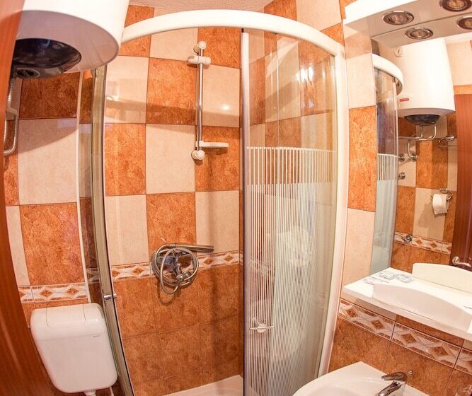 پانسیون Guest House Vucicevic