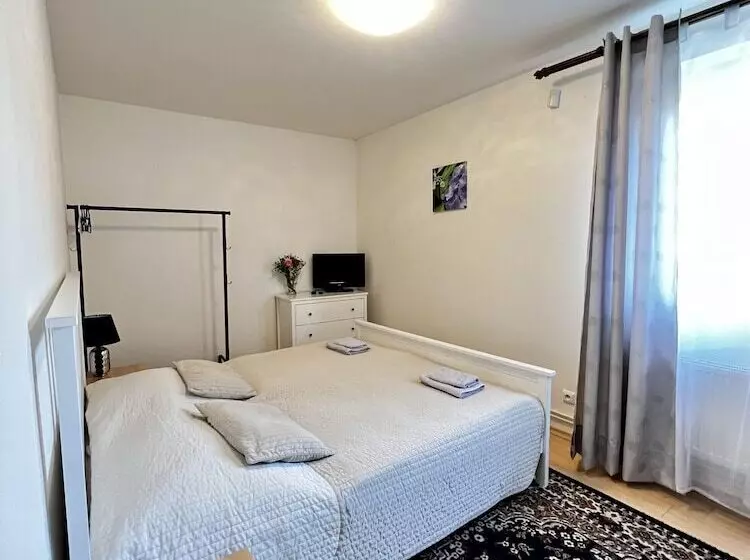 Majatalo Penzion Sofi