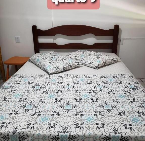 پانسیون Pousada Charle Brown