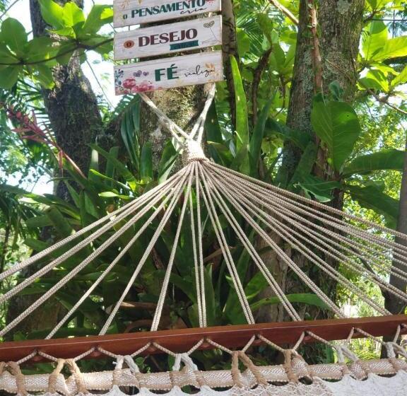 پانسیون Pousada Charle Brown