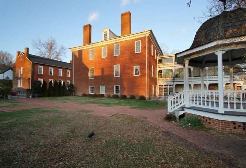 ユースホステル Hale Springs Inn