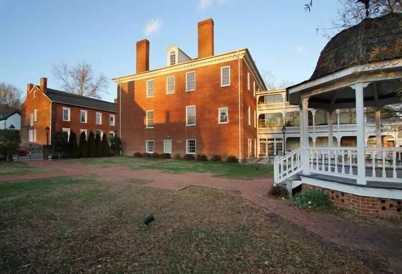 ユースホステル Hale Springs Inn