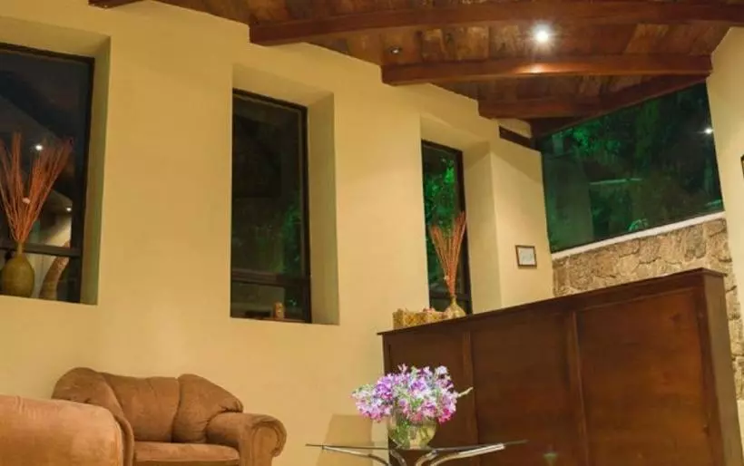 هاستل Y Bungalows Santa Ana