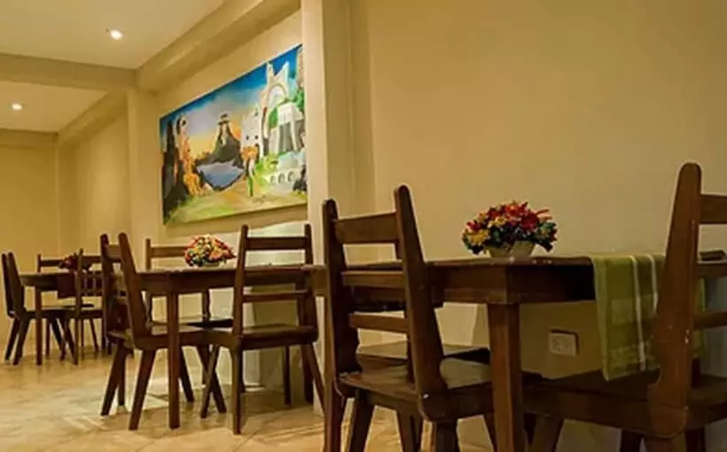 هاستل Y Bungalows Santa Ana