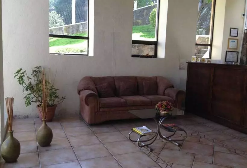هاستل Y Bungalows Santa Ana
