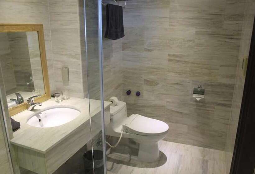 Hai Phong Tower Apartment &