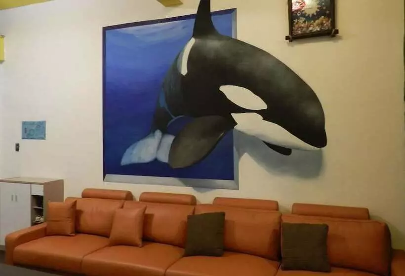 هتل کپسول Light Blue Hostel