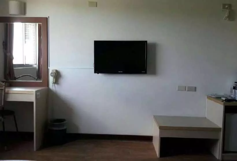 هتل کپسول Light Blue Hostel