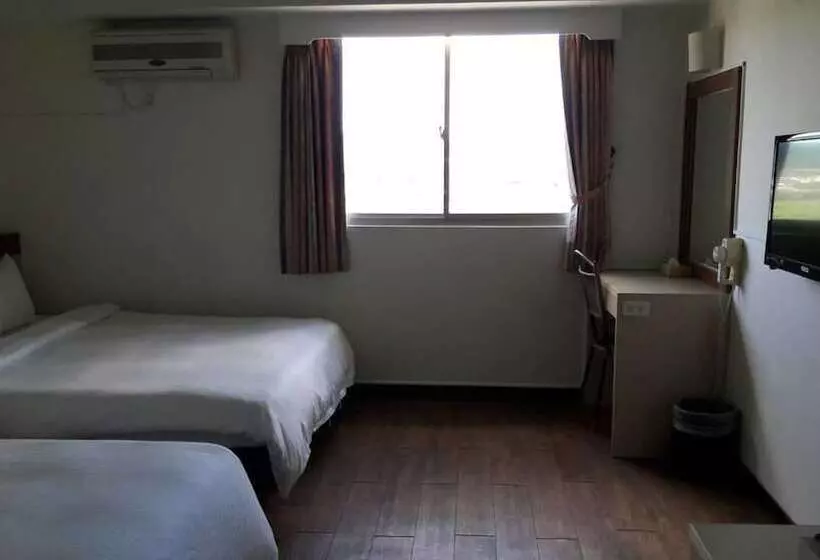 هتل کپسول Light Blue Hostel