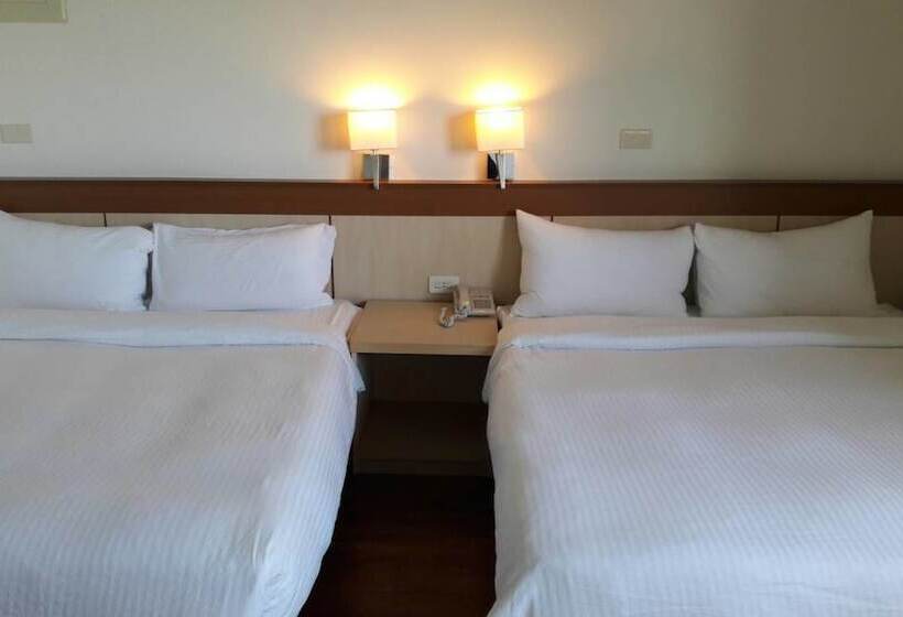 هتل کپسول Light Blue Hostel