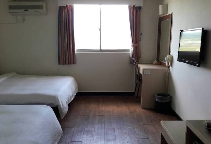 هتل کپسول Light Blue Hostel