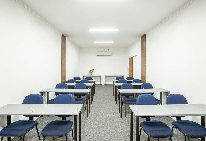 בית מלון כפרי Sumare Park