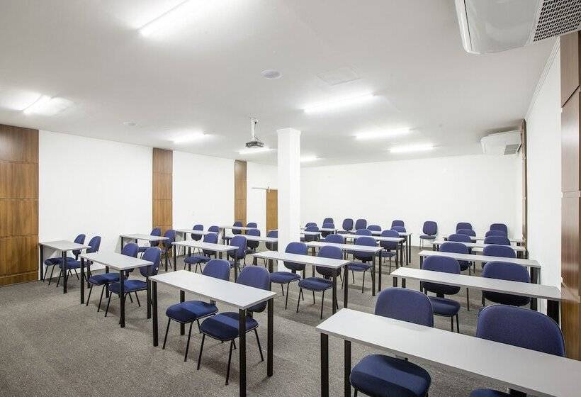 בית מלון כפרי Sumare Park