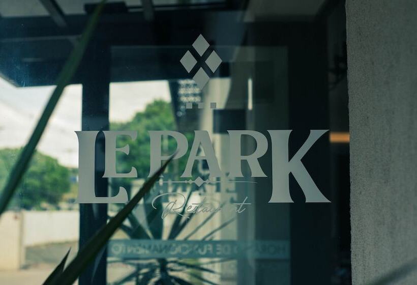 בית מלון כפרי Sumare Park