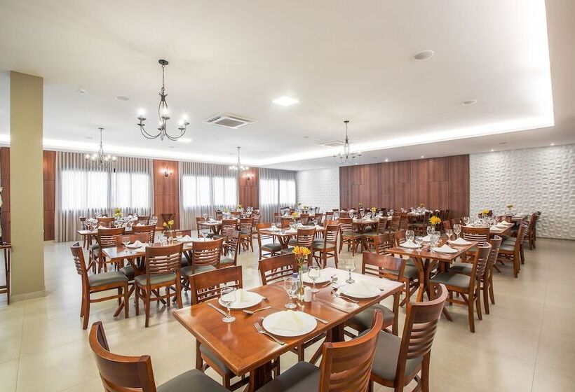 בית מלון כפרי Sumare Park