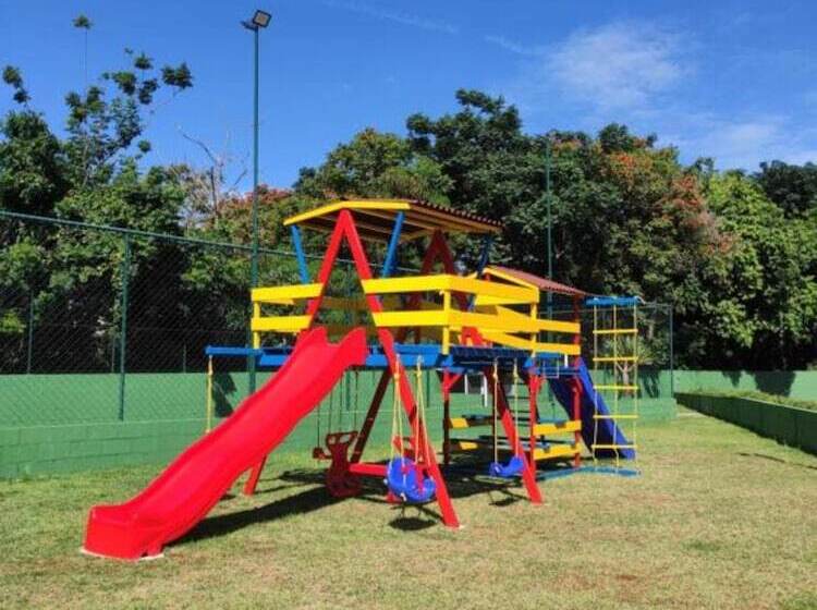 בית מלון כפרי Sumare Park