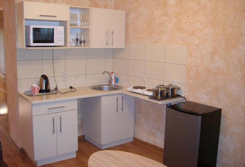 پانسیون Astra Poilsis Sventojoje