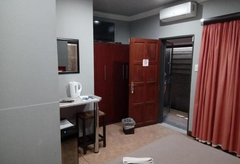 Pension Grand Central Guesthouse