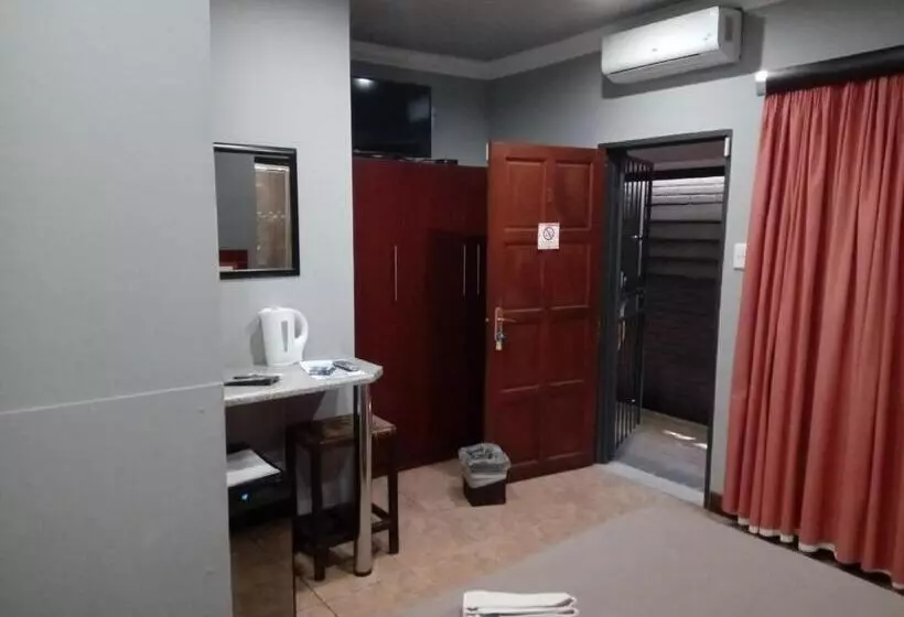 Pension Grand Central Guesthouse