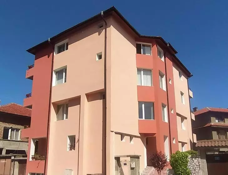 ペンション Guest House Polikseni