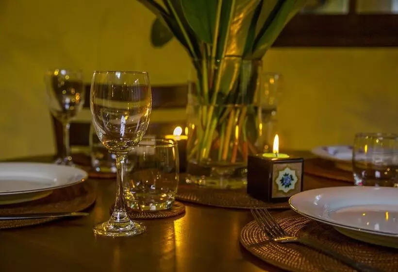 Majatalo Kurundu Villa By Unrushed