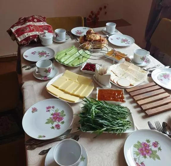 Retkeilymaja Dilbo House