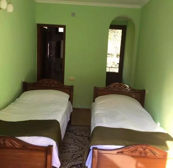 Retkeilymaja Dilbo House