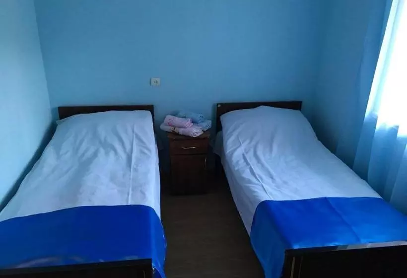 Retkeilymaja Dilbo House