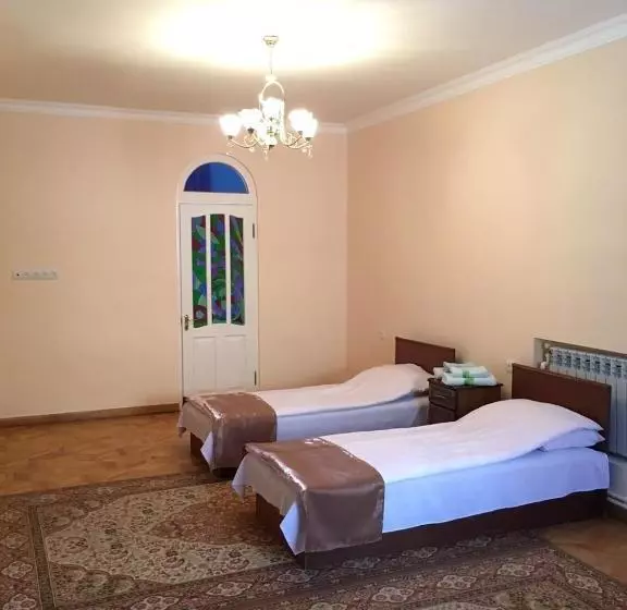 Retkeilymaja Dilbo House