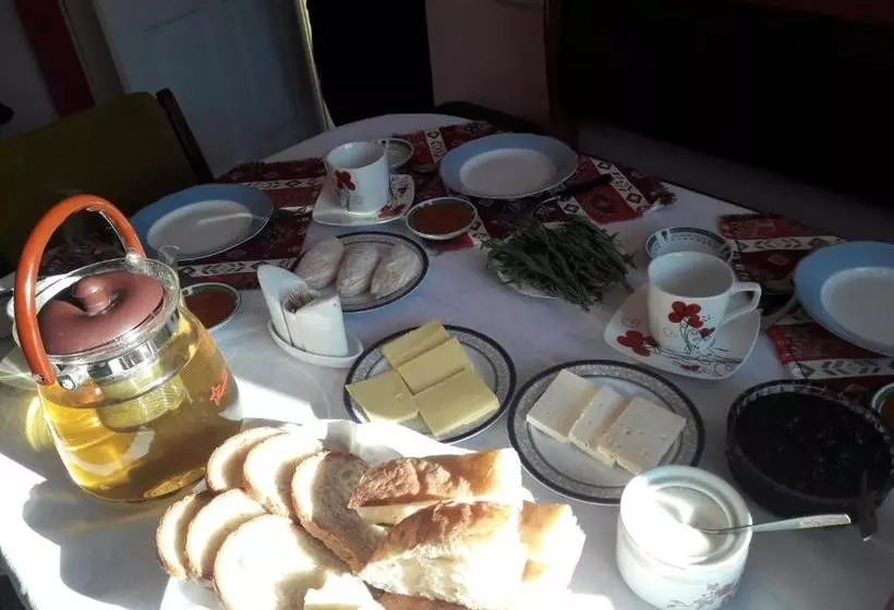 Retkeilymaja Dilbo House