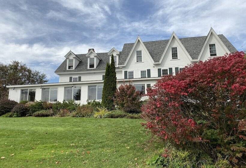 Общежитие Inn At Pleasant Lake